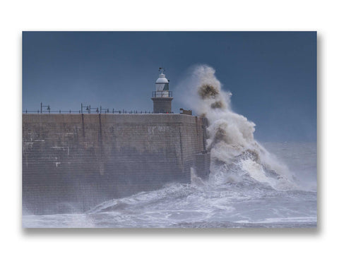 Storm Ciarán Waves and The Lighthouse Mk.1