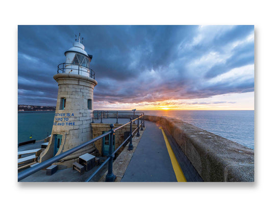 Sunrise Lighthouse, Folkestone Mk.3