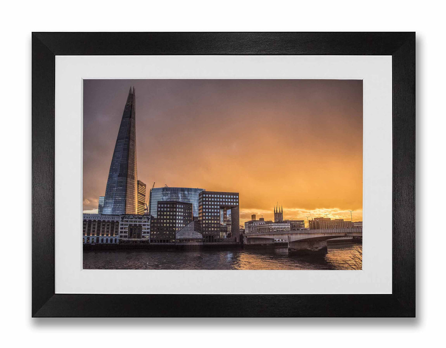 The Thames and The Shard with the sunset